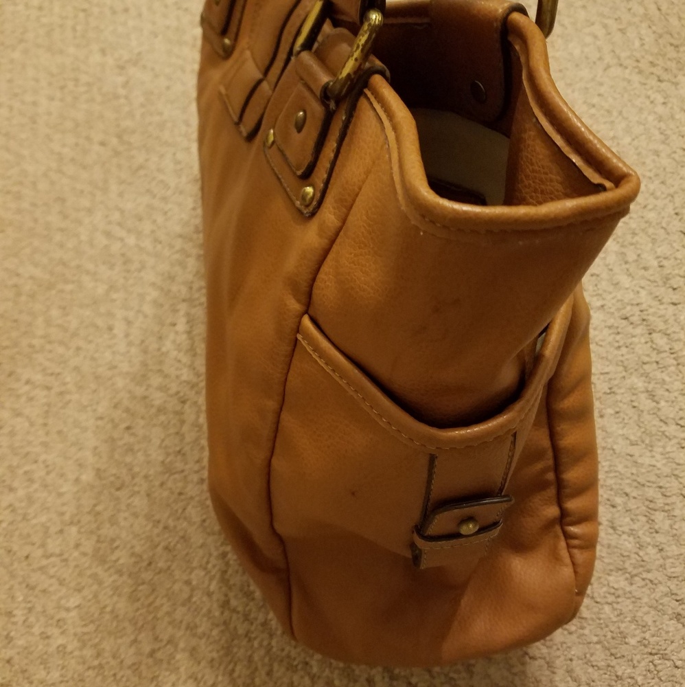 🌟Nine West Camel Tote - Picture 2 of 5